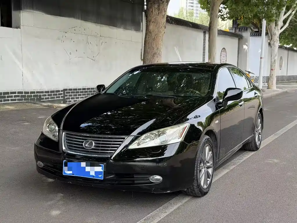 Lexus ES — миниатюра 2