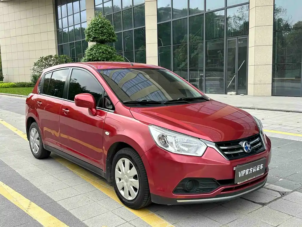 Venucia R50 — миниатюра 2