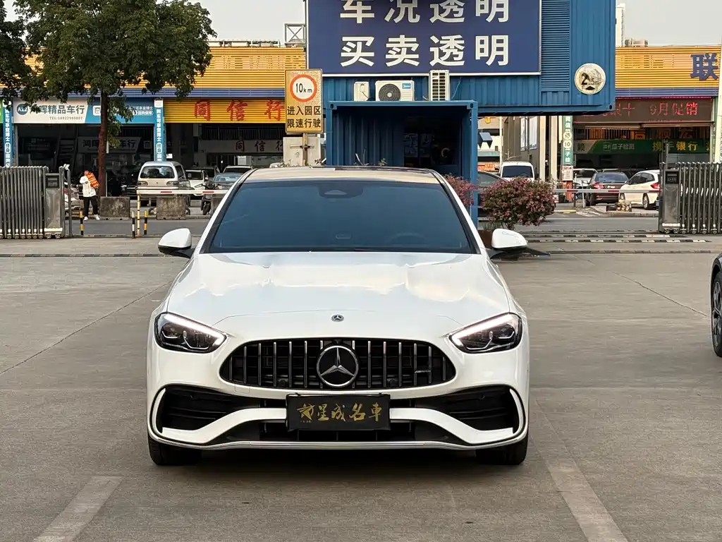 Mercedes-Benz C-Class — миниатюра 2