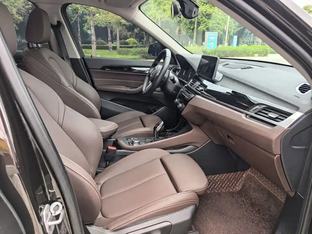 BMW X1 — миниатюра 11