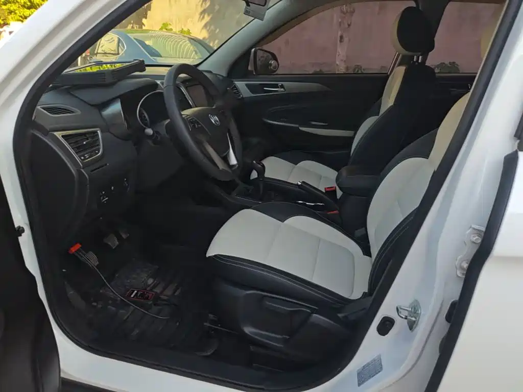 Changan CS35 — миниатюра 15