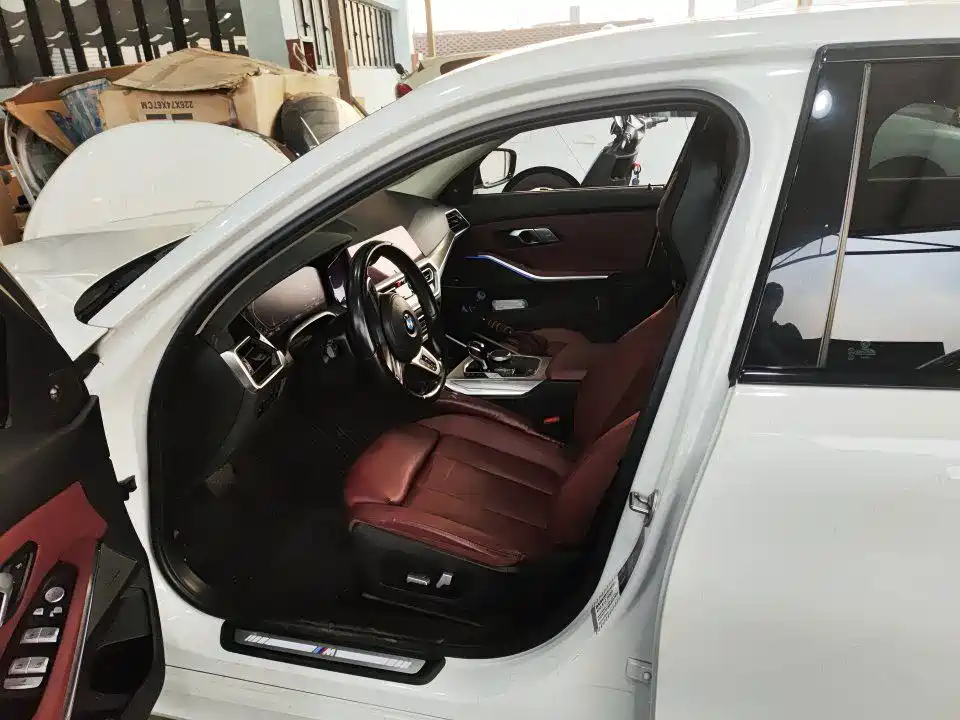 BMW 3 Series — миниатюра 7
