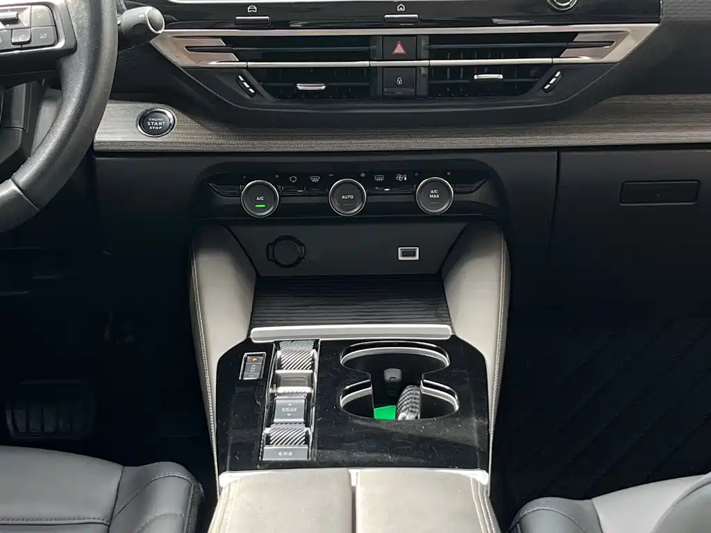 Citroen C5 X — миниатюра 13