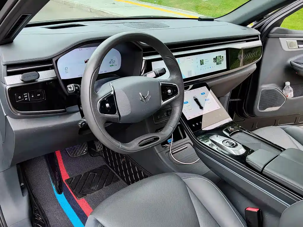 ARCFOX EXTREME FOX POLAR FOX ALPHA T