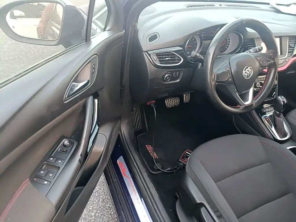 Buick Verano — миниатюра 16