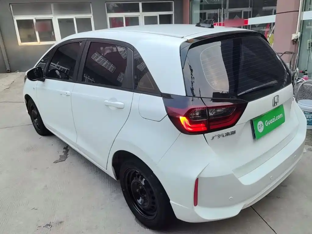 Honda Fit — миниатюра 5