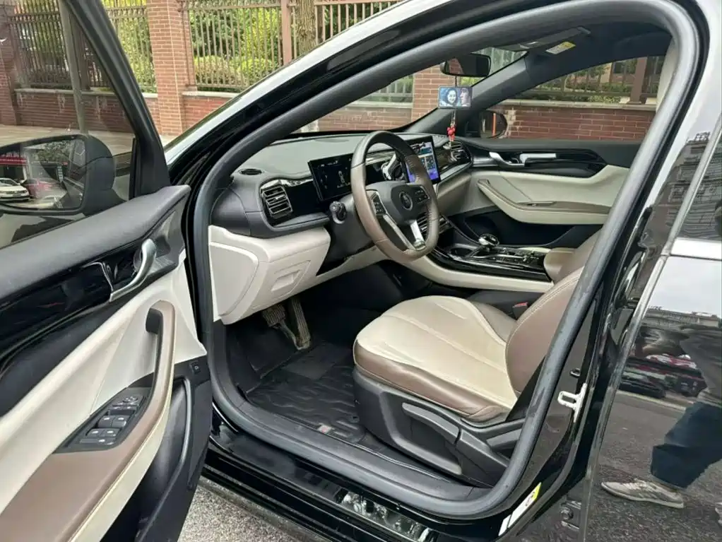 BYD Qin PLUS — миниатюра 11