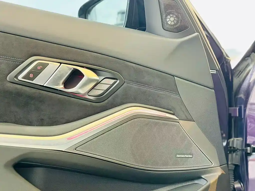 BMW 3 Series — миниатюра 10