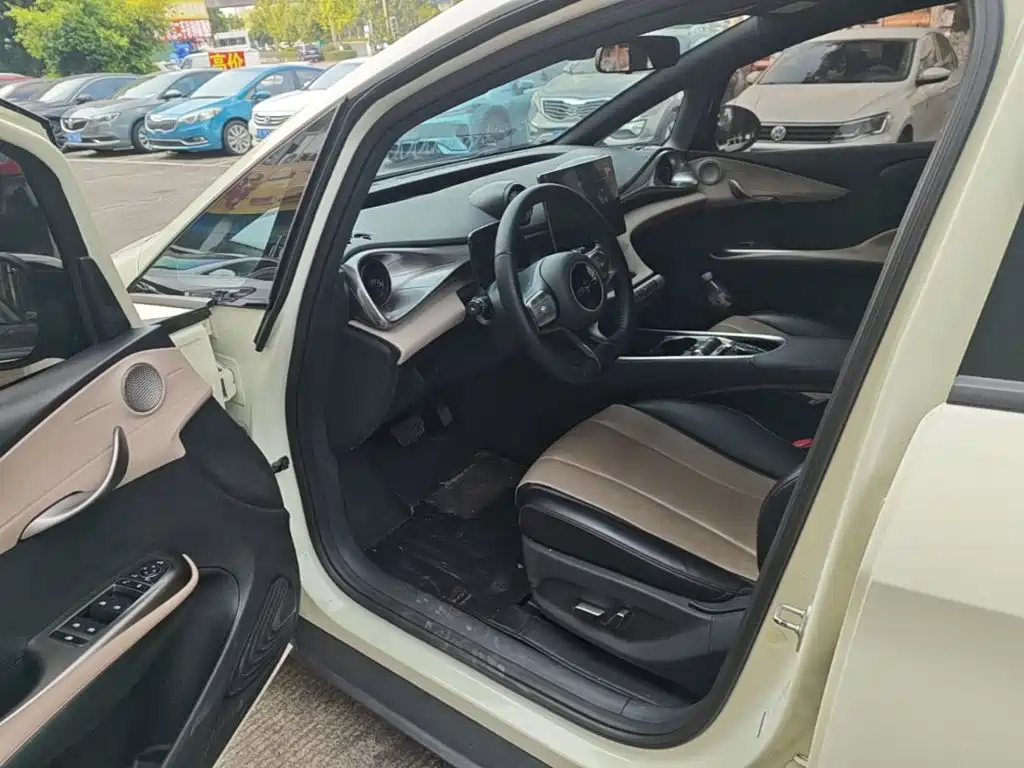 BYD Dolphin — миниатюра 16