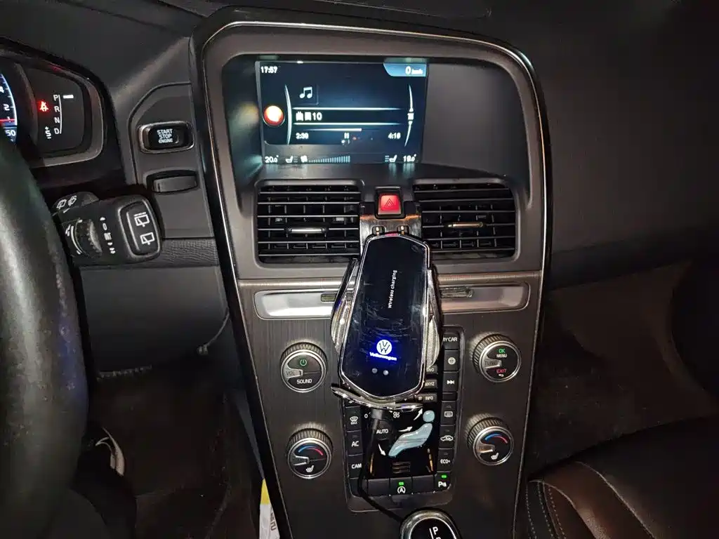 Volvo XC60 — миниатюра 9