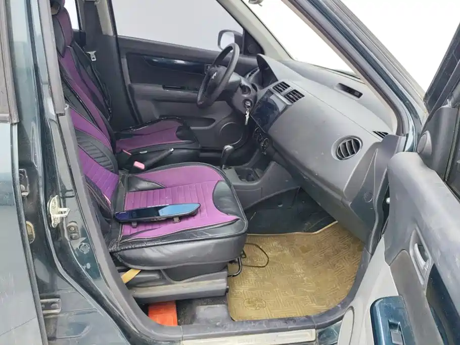 Suzuki Swift — миниатюра 8
