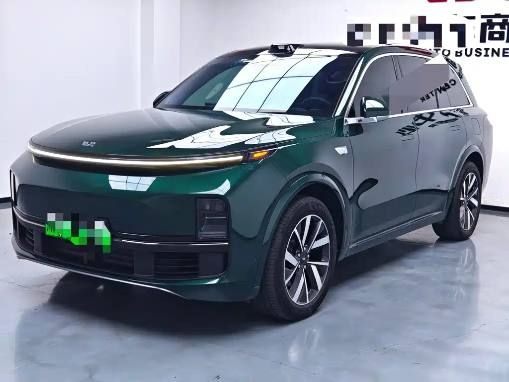 Li Auto L8
