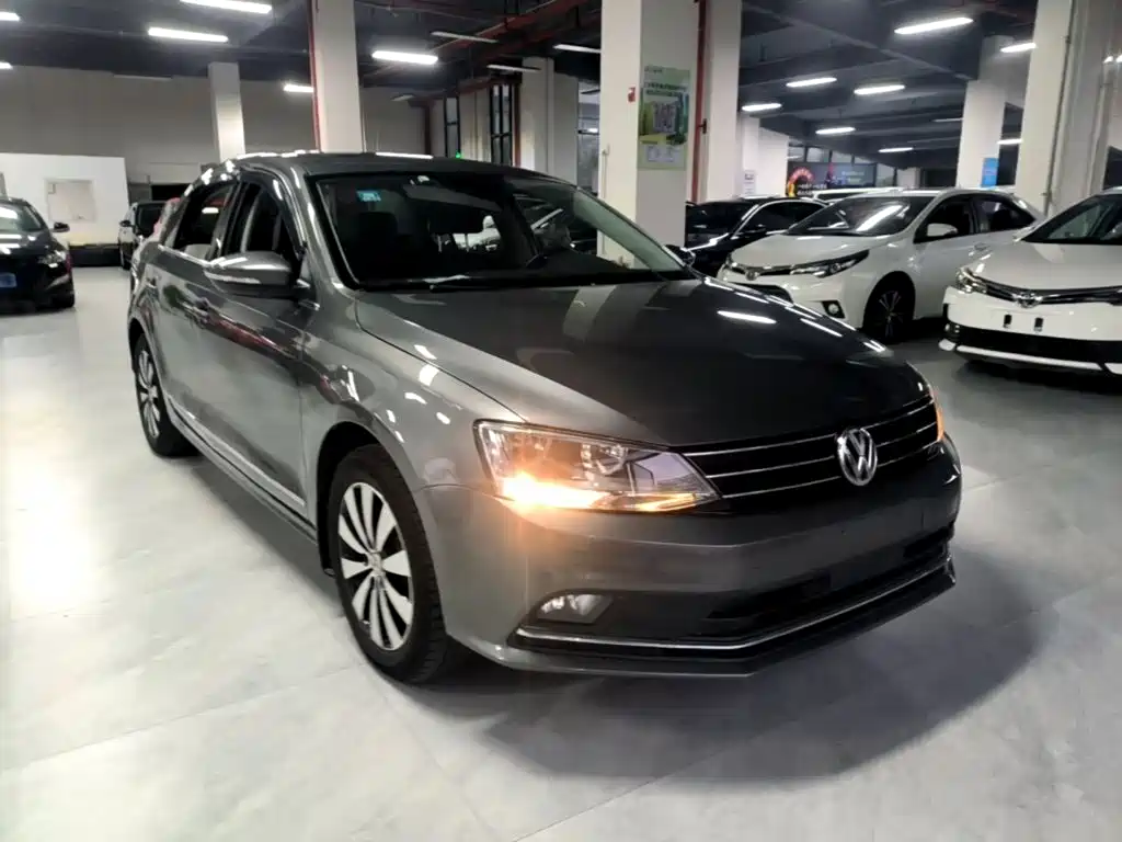 Volkswagen Sagitar — миниатюра 4