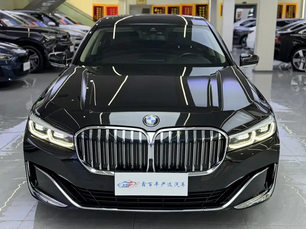 BMW 7 SERIES
