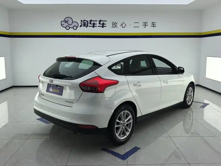 Ford Focus — миниатюра 3