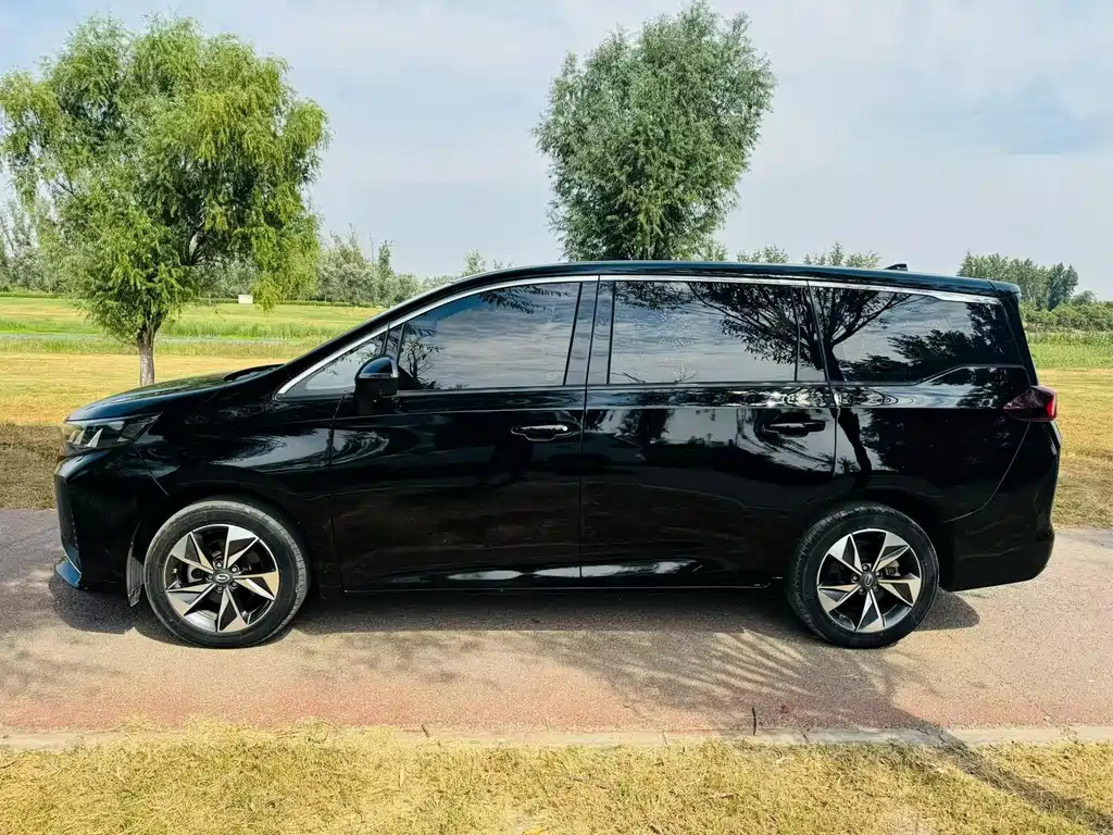 GAC Motor Trumpchi M6 — миниатюра 8