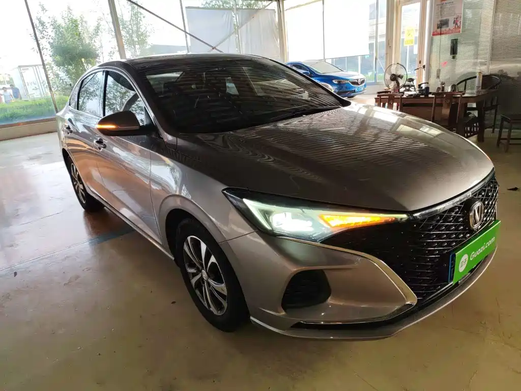 Changan Eado — миниатюра 4