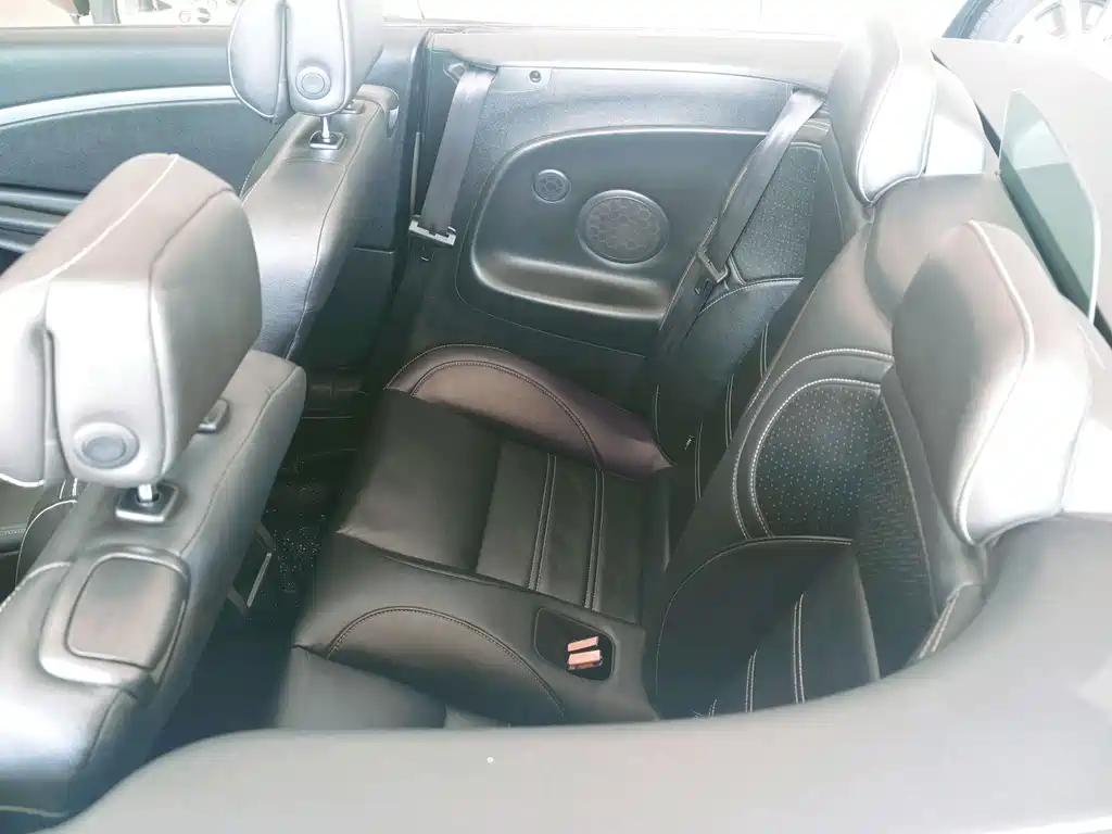 Renault Megane — миниатюра 7