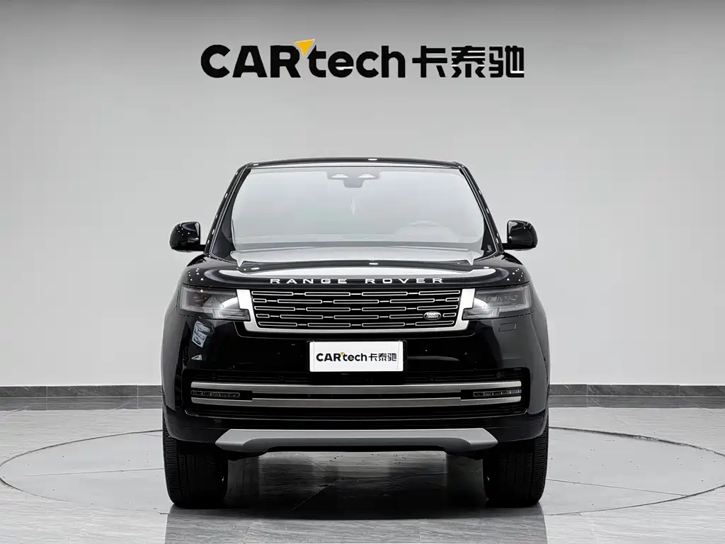 Land Rover Range Rover 2025 3.0 L6 400PS Long Wheelbase мест