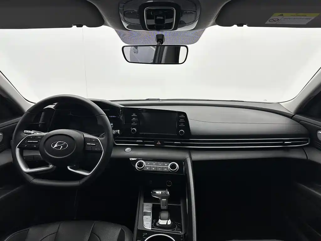 Hyundai Elantra 2022 1.5L CVT GLX Elite