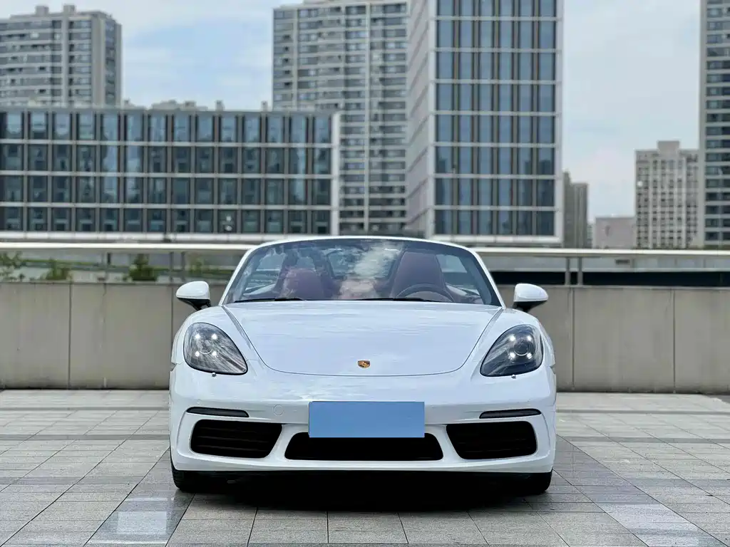PORSCHE  718