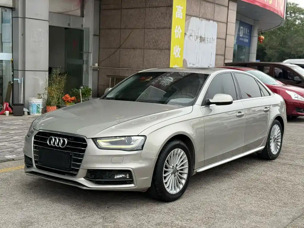 Audi A4L 2016