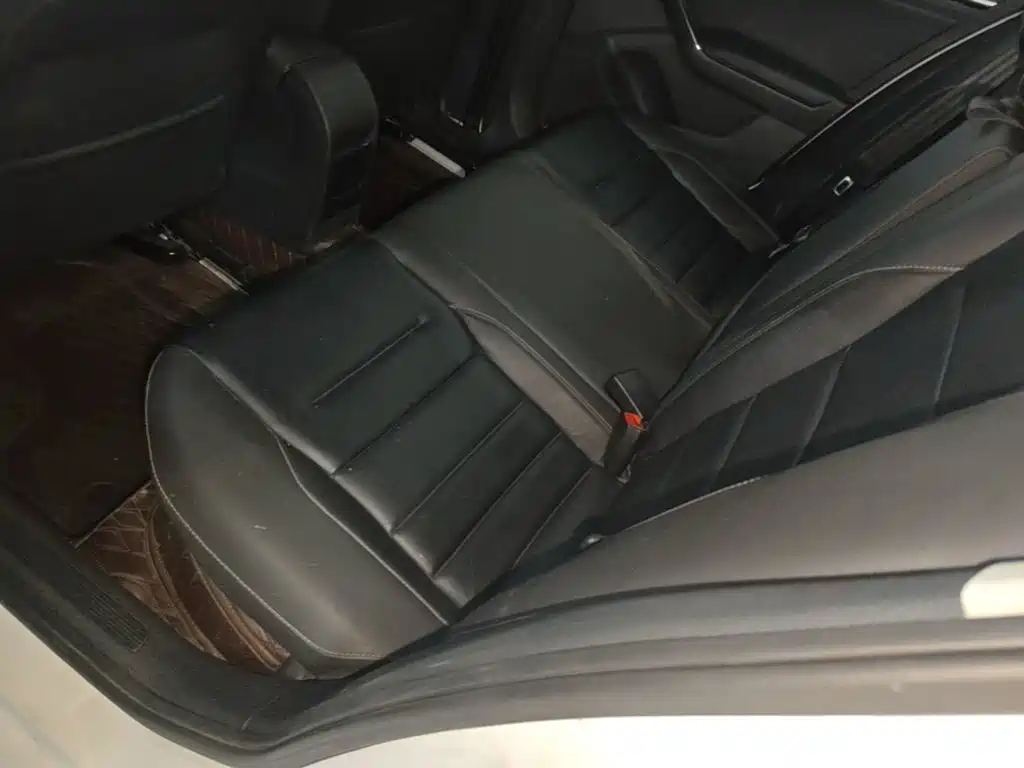Volkswagen Bora — миниатюра 17