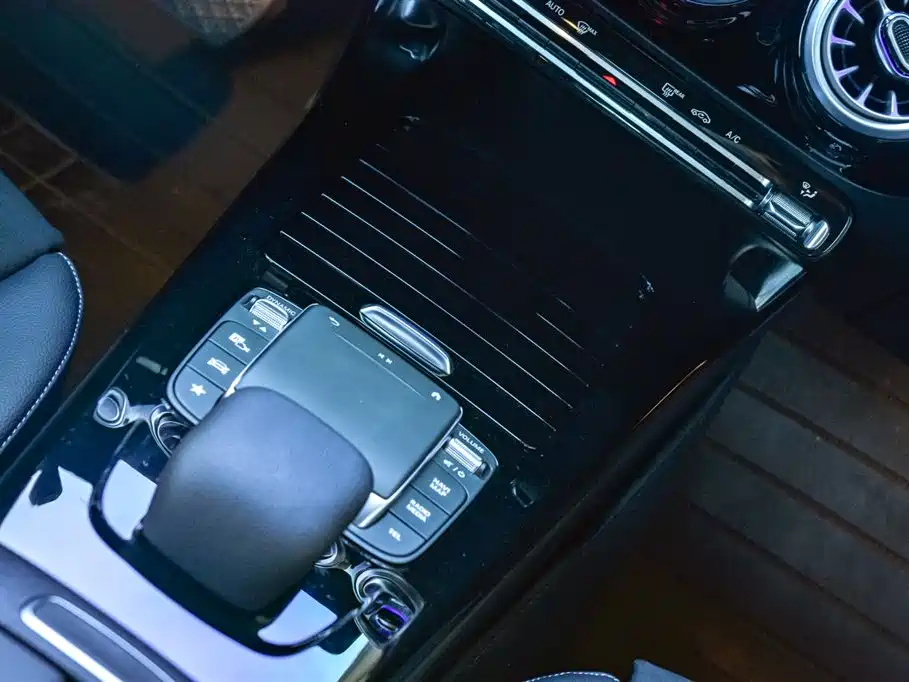 Mercedes-Benz A-Class — миниатюра 16