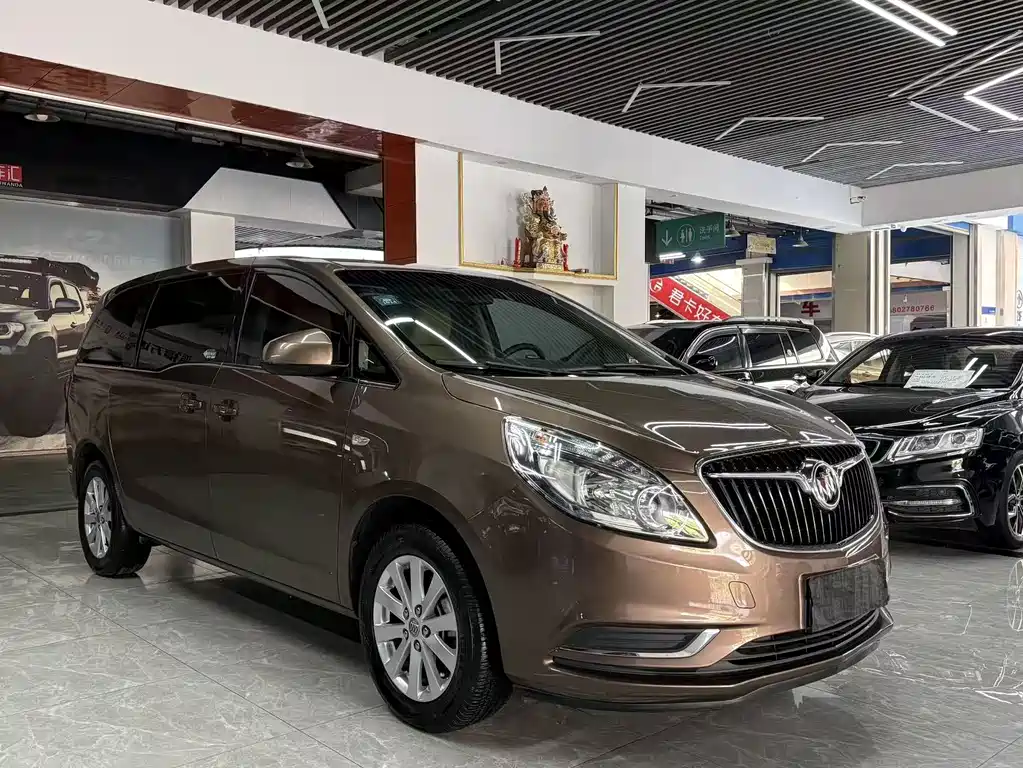 Buick GL8 2020