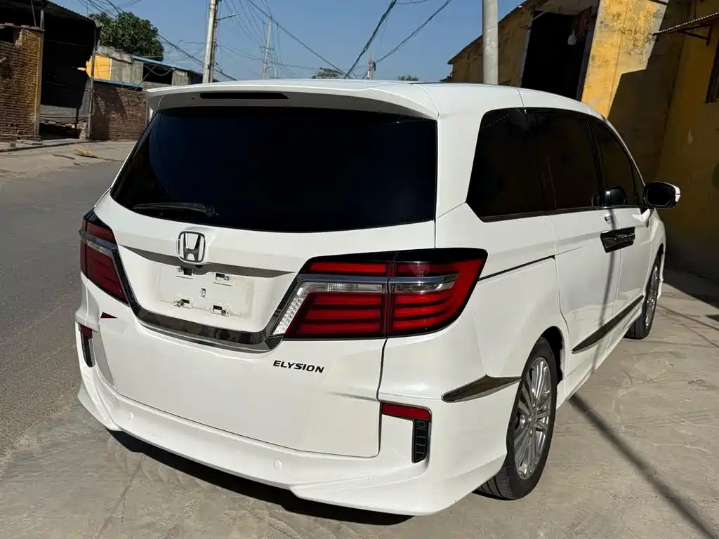 Honda Elysion 2016 2.4L