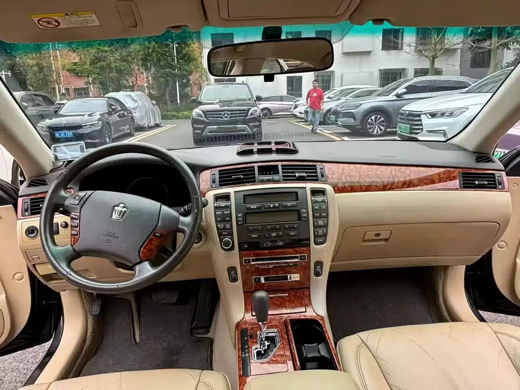 Toyota Crown 2006 2.5L Royal