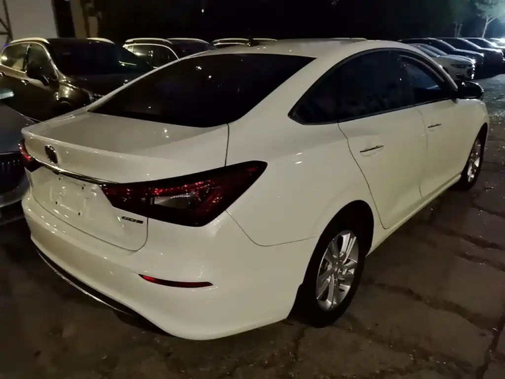 Changan Eado — миниатюра 7