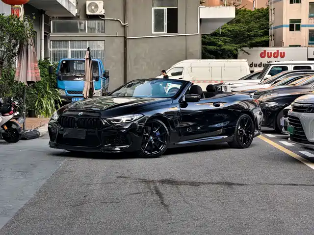 BMW  8 SERIES 2020