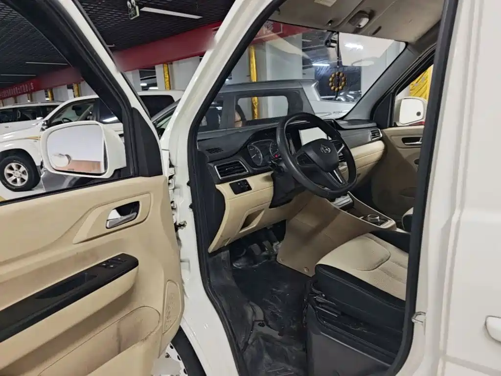Kuayue Kuayue Star V7 EV — миниатюра 16