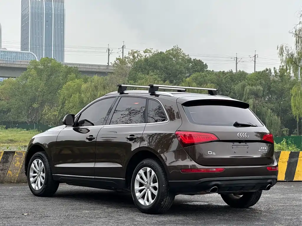 Audi Q5 — миниатюра 5