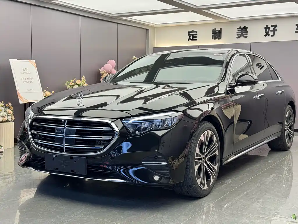 Mercedes-Benz E-Class 2025