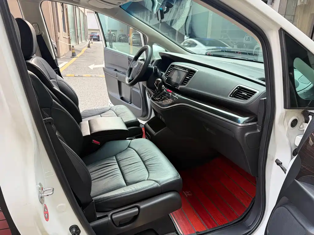 Honda Odyssey — миниатюра 10
