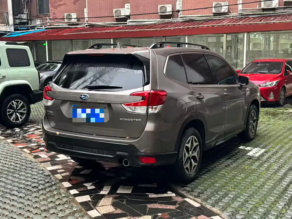 SUBARU FORESTER