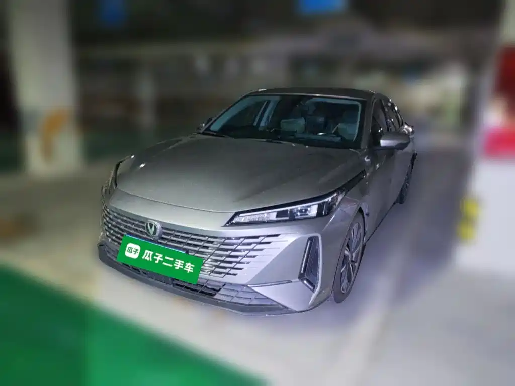 Changan Yida — миниатюра 2