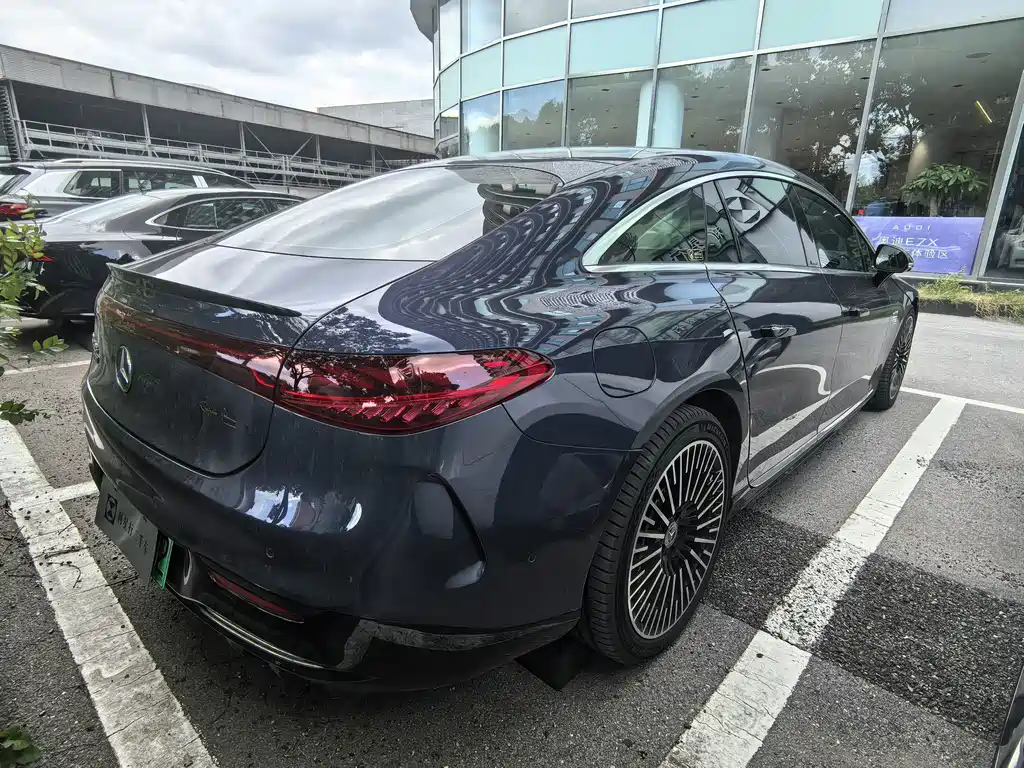 Mercedes-Benz EQS — миниатюра 4