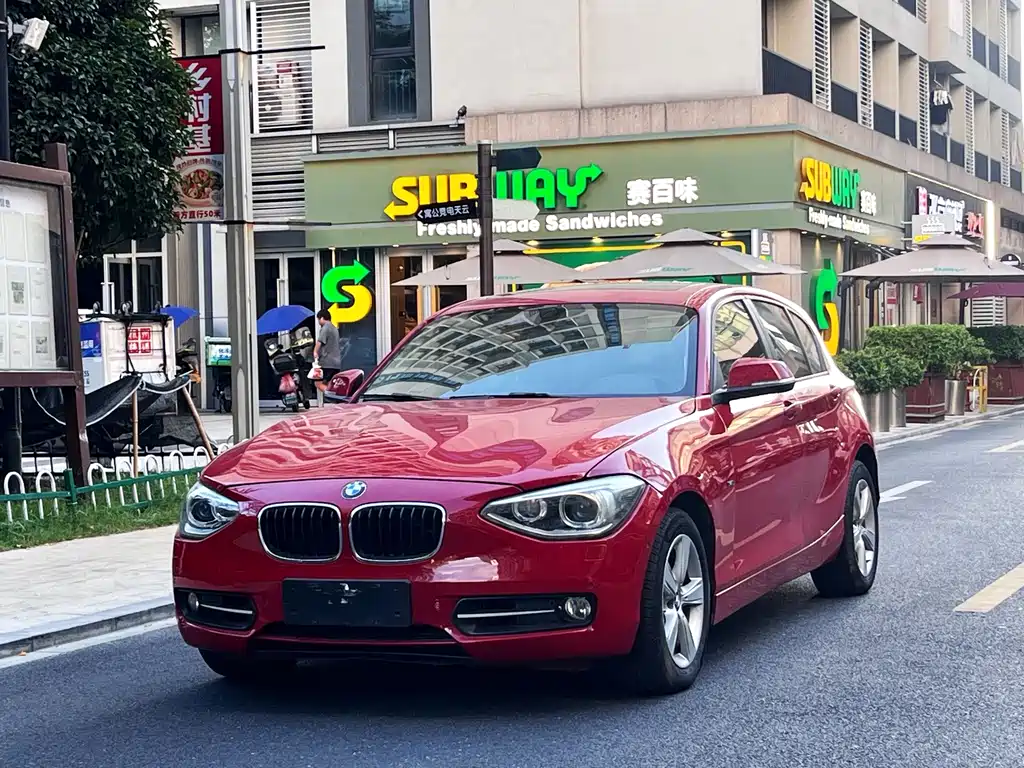 BMW 1 Series (Import)