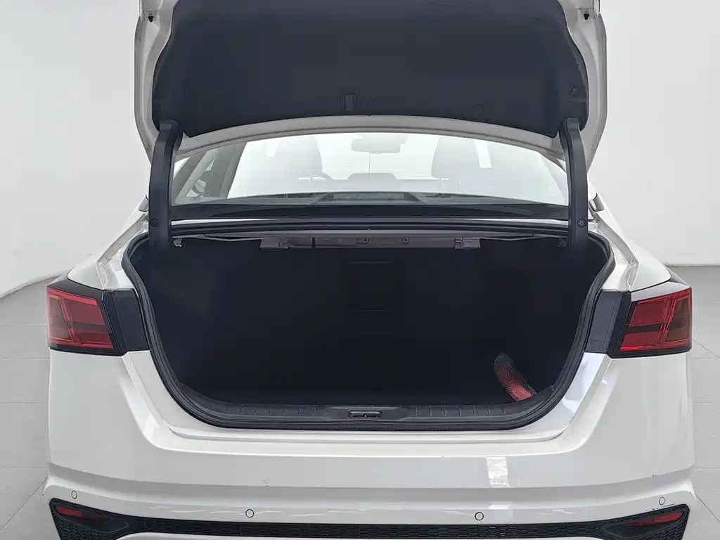 Nissan Teana — миниатюра 16