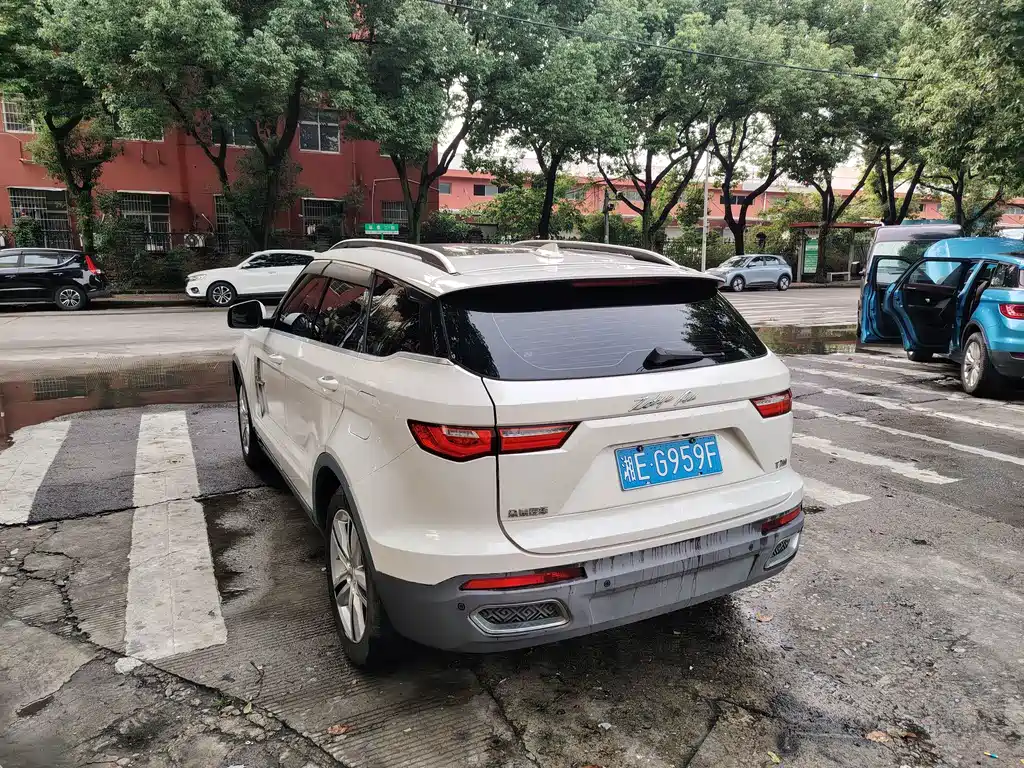 Zotye Zotye T700 — миниатюра 12