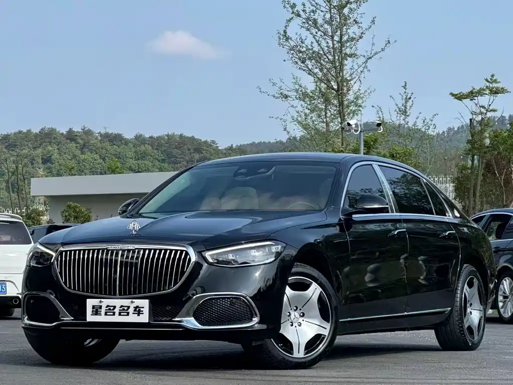 Mercedes-Benz S-Class 2025