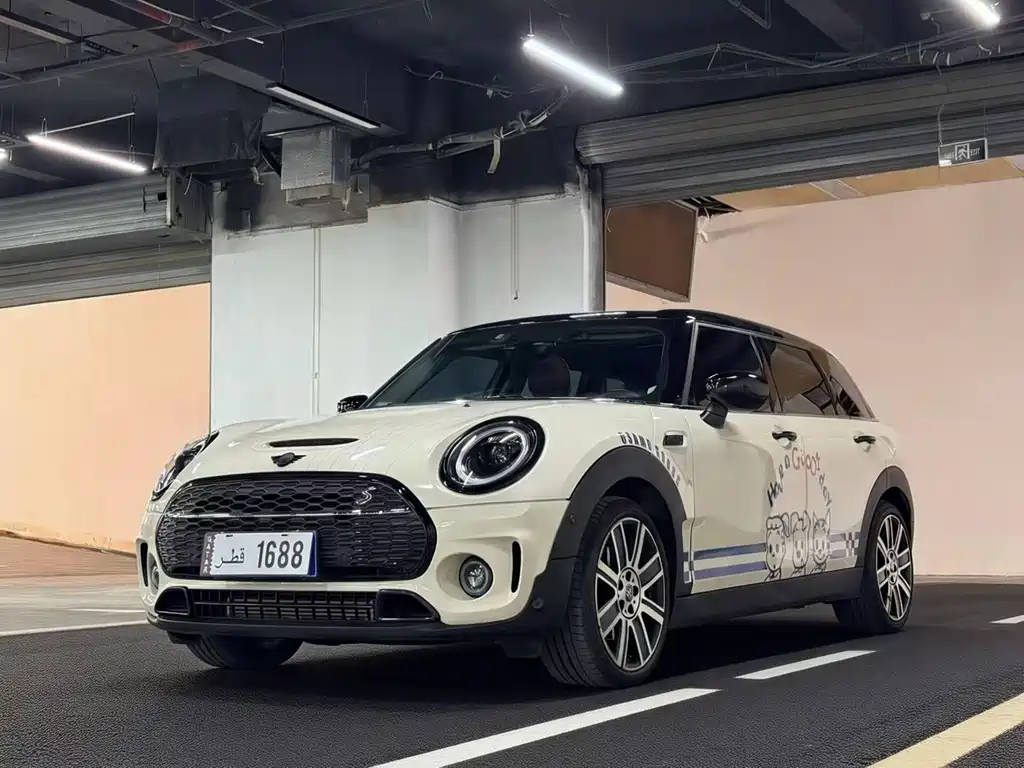 MINI CLUBMAN