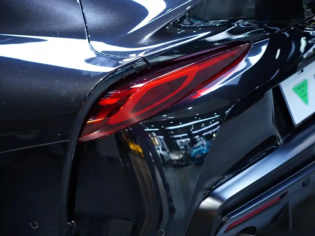 Toyota Supra — миниатюра 11