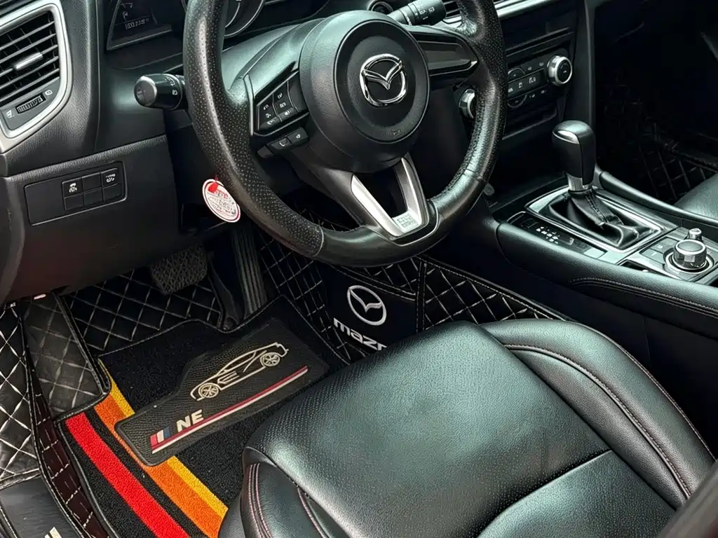 Mazda 3 Axela — миниатюра 6