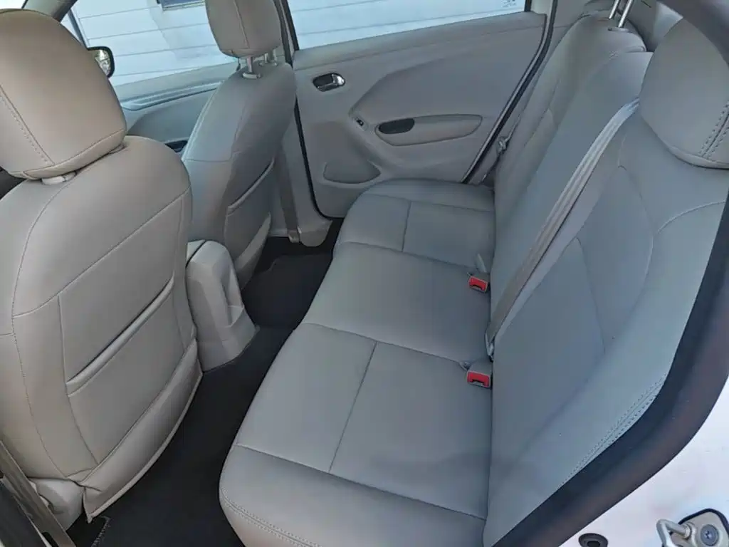 Citroen Elysee — миниатюра 17