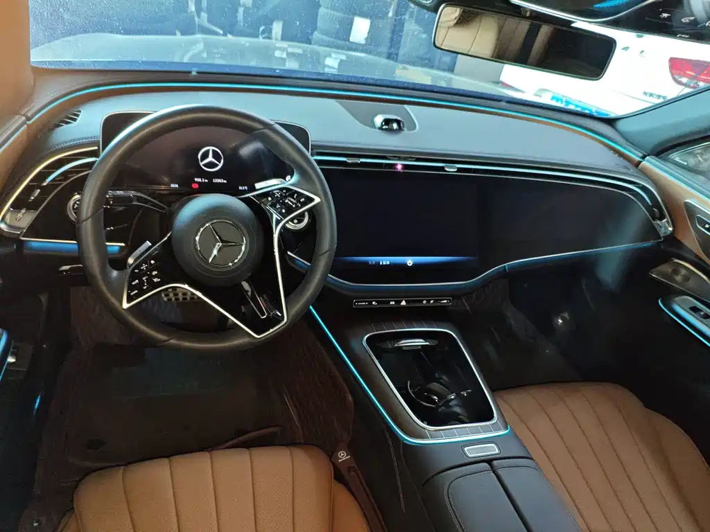 Mercedes-Benz E-Class E 2024 E 300 L Luxury
