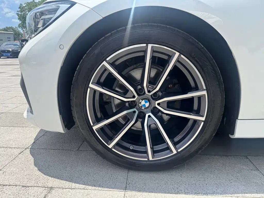 BMW 3 Series 3 2021 325Li M Sport
